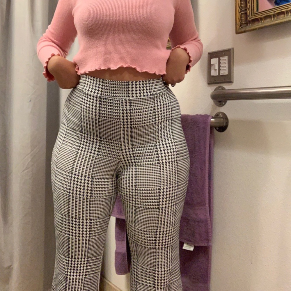 Bell bottom houndstooth pants